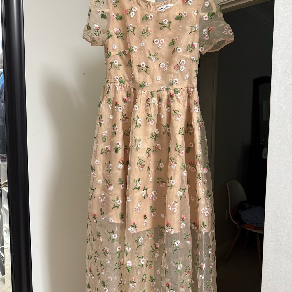Elegant Floral Embroidered Maxi Dress - champagne-toned, no tag never worn